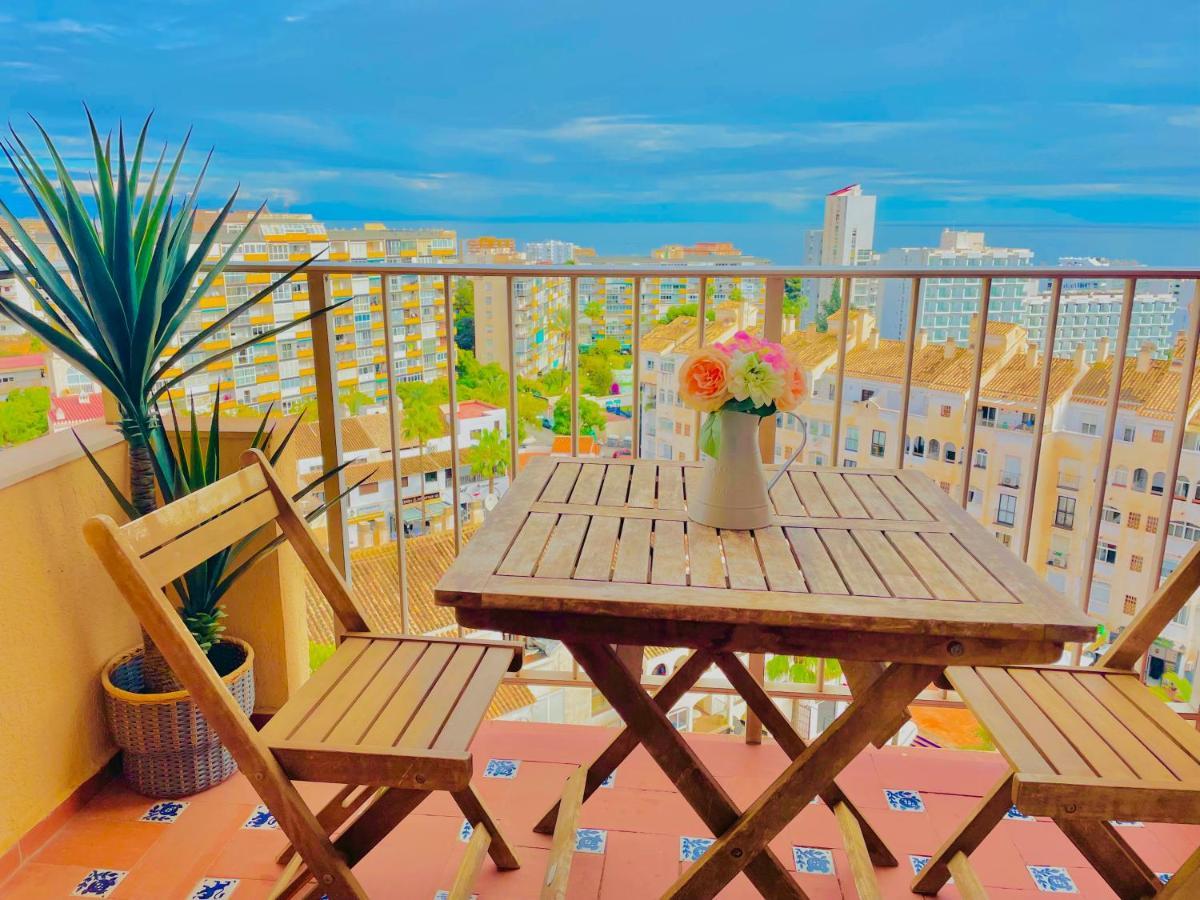 Luxury Suites Minerva Beach Benalmadena Exterior photo